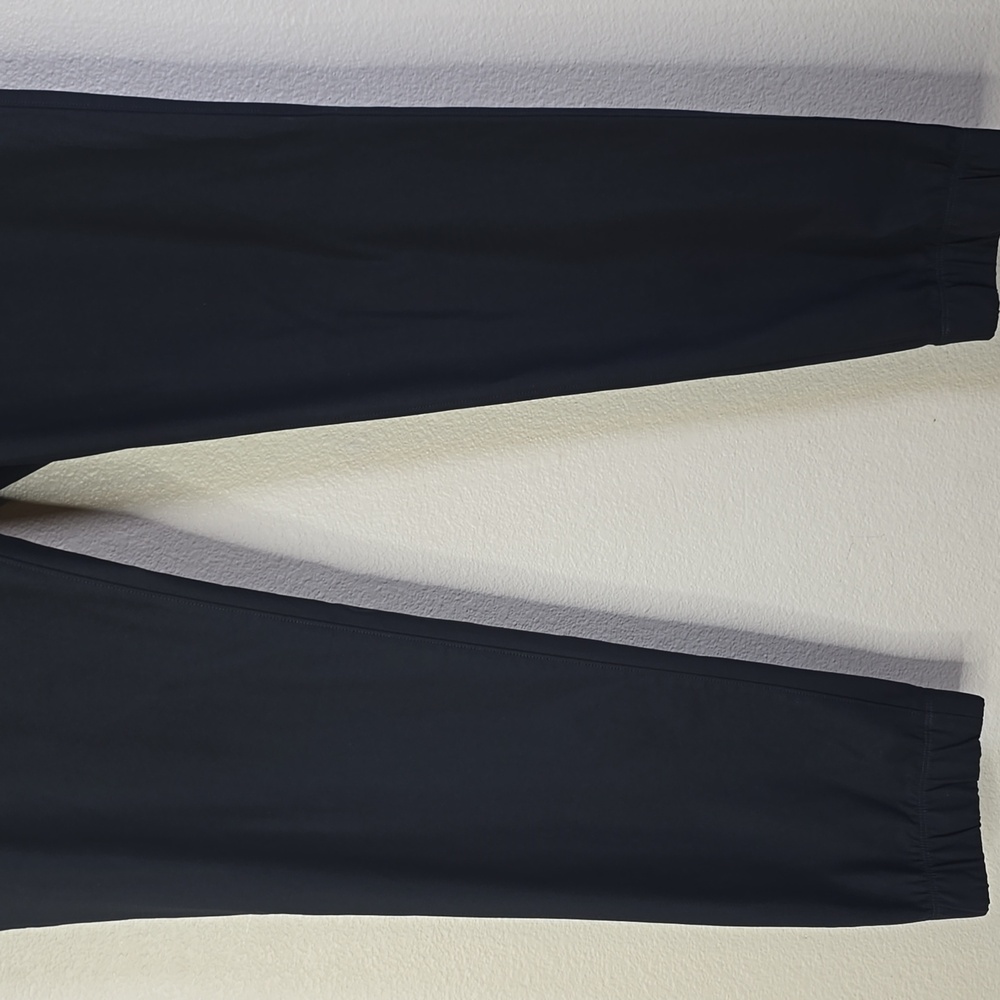 Vuori Men's Meta Jogger Tapere Leg Elastic Drawcord Waistband Joggers Size M. - Picture 5 of 13